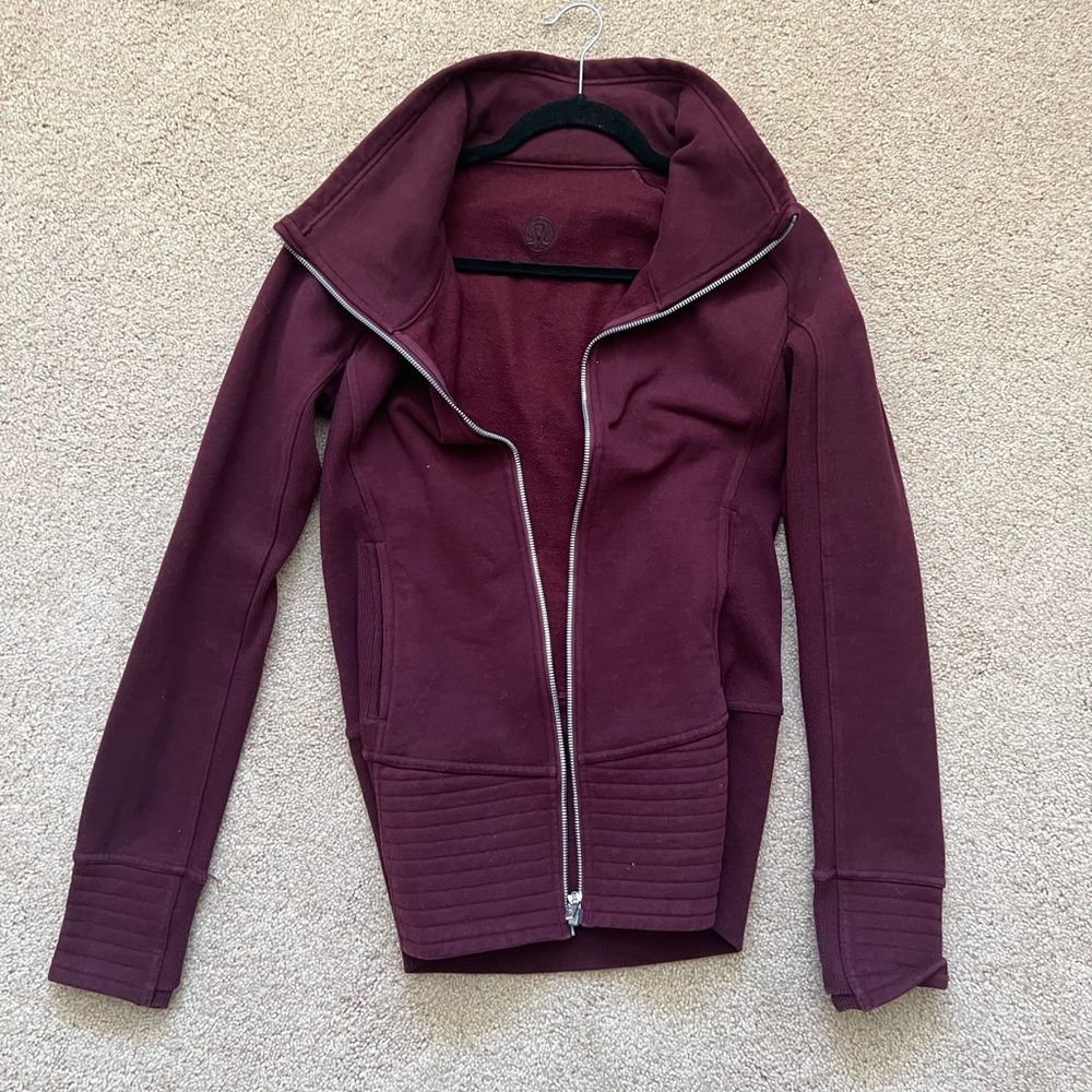 Lulu lemon jacket